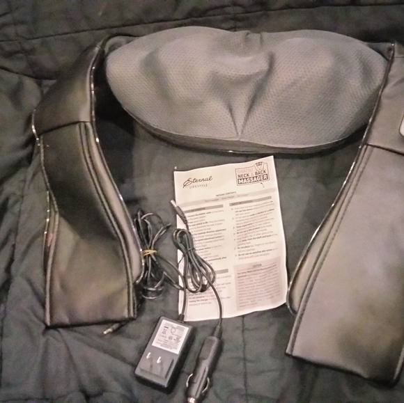 Eternal Living Stress Relief Shiatsu Back and Neck Massager w Heat Deep Tissue - Picture 7 of 8